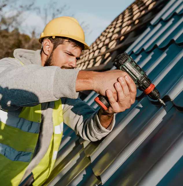 Everett Homeowners Count on Everett Roofing Contractor for Steel Roofing Excellence