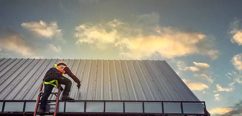 Commercial Built-Up Roof Installation in Everett