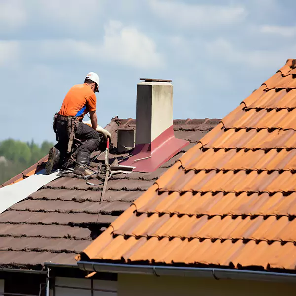 Why Everett Roofing Contractor Is the Right Choice for Shed Roofing in Everett, WA?
